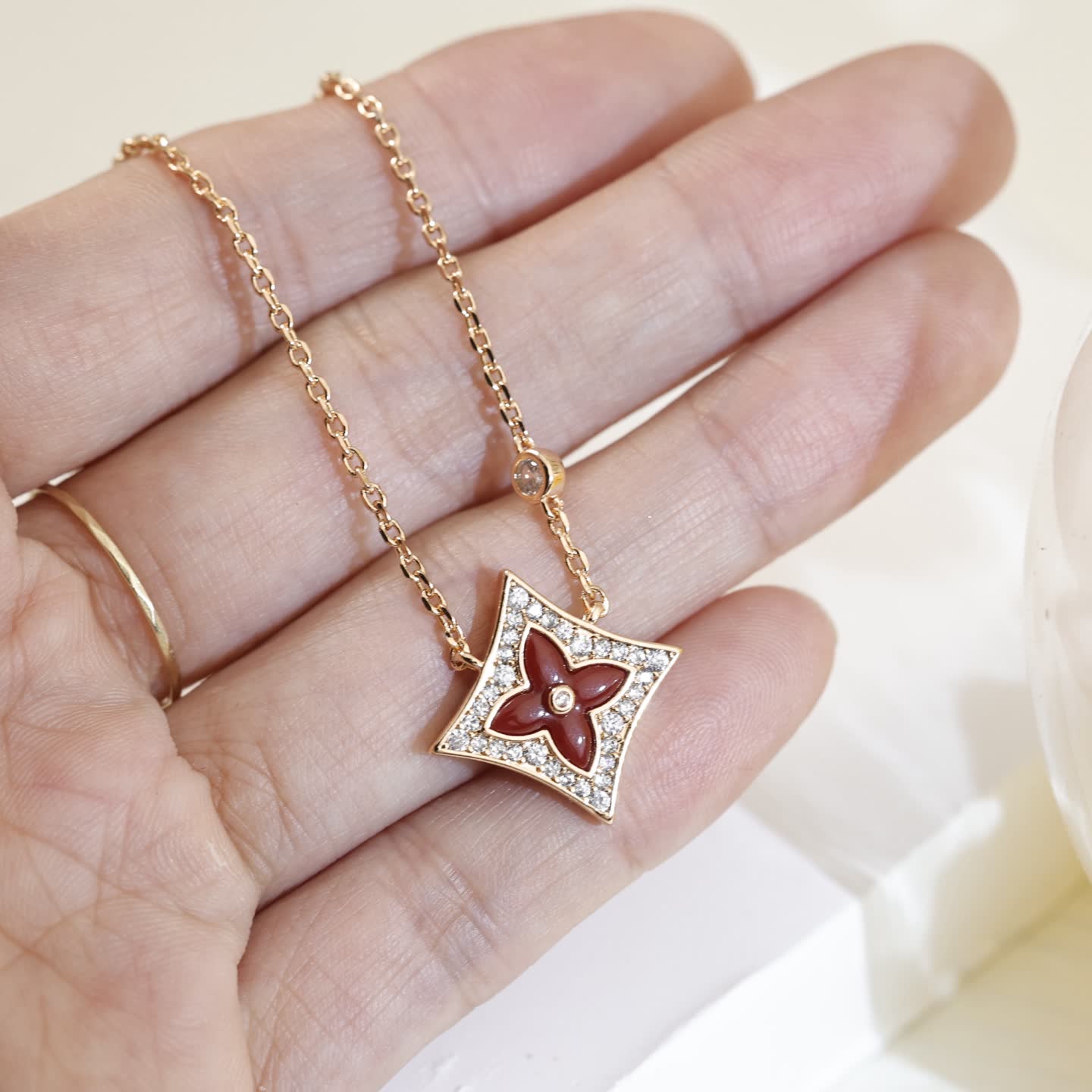 Louis Vuitton Luxury Gold and Diamond Pendant Necklace